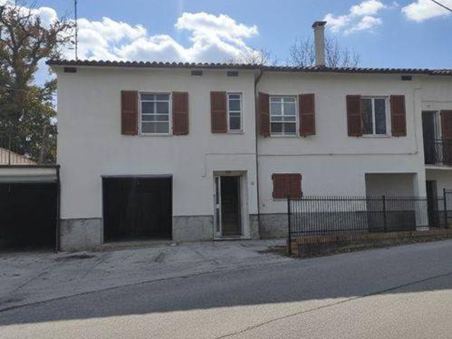 Villa in vendita a Cingoli MC