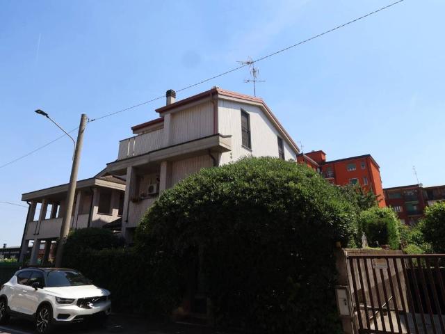 Villa in vendita a Cinisello Balsamo MI