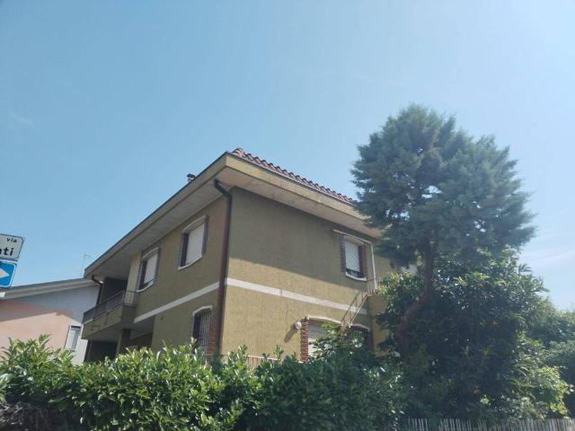 Villa in vendita a Cinisello Balsamo MI