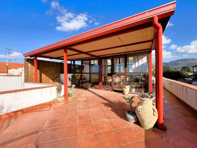 Villa in vendita a Cinisi PA