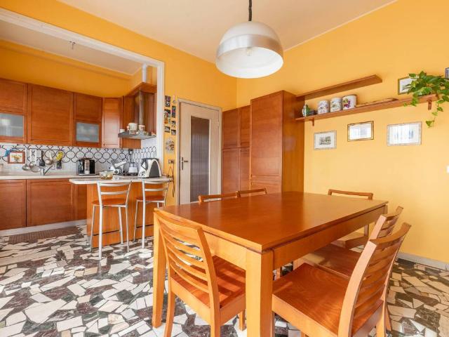 Villa in vendita a Cislago VA