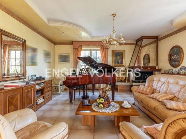 Villa in vendita a Cisterna Di Latina
