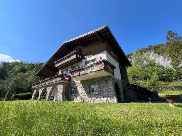 Villa in vendita a Clusone BG