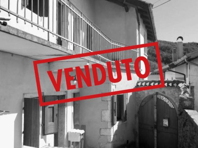 Villa in vendita a Clauzetto PN