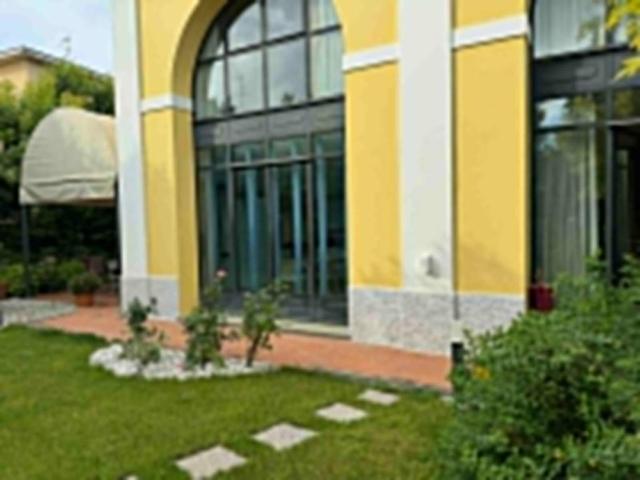 Villa in vendita a Cremona CR