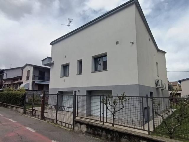 Villa in vendita a Cremona CR