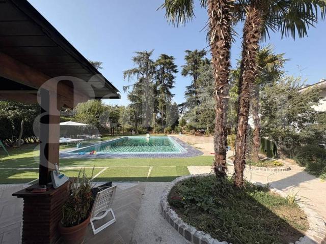 Villa in vendita a Cremona CR