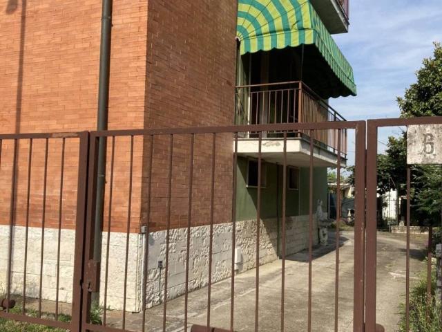 Villa in vendita a Cremona CR