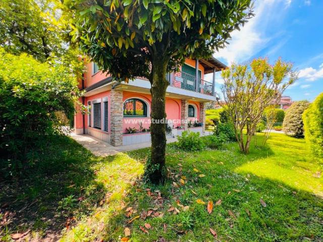 Villa in vendita a Crema CR