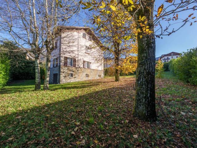 Villa in vendita a Cremeno LC