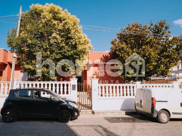 Villa in vendita a Crispiano TA