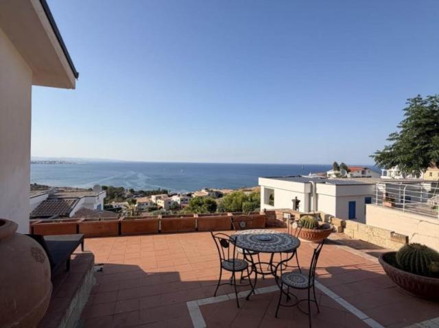 Villa in vendita a Crotone