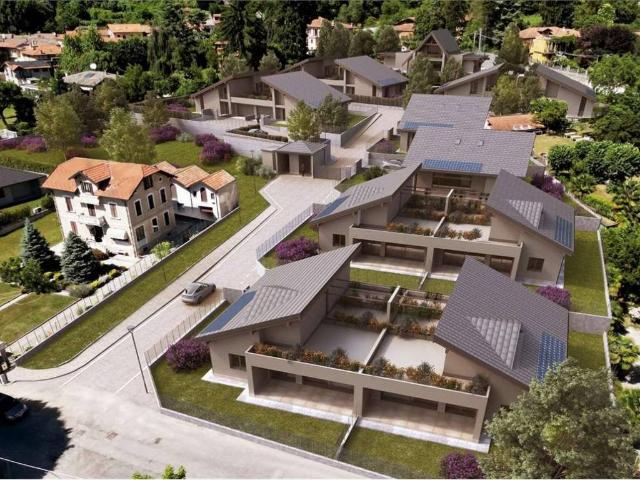 Villa in vendita a Cuveglio VA