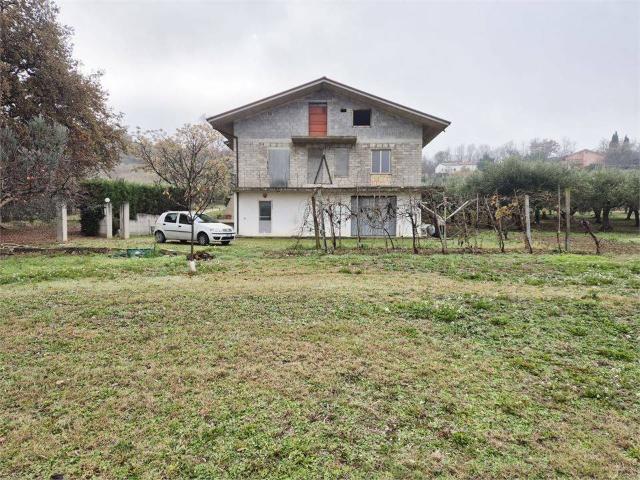 Villa in vendita a Cugnoli PE