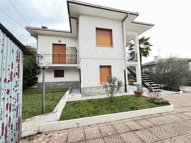 Villa in vendita a Cumiana TO