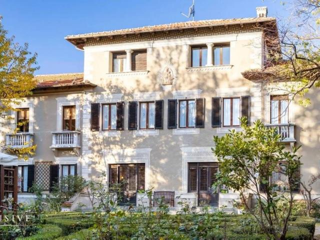 Villa in vendita a Cuneo CN