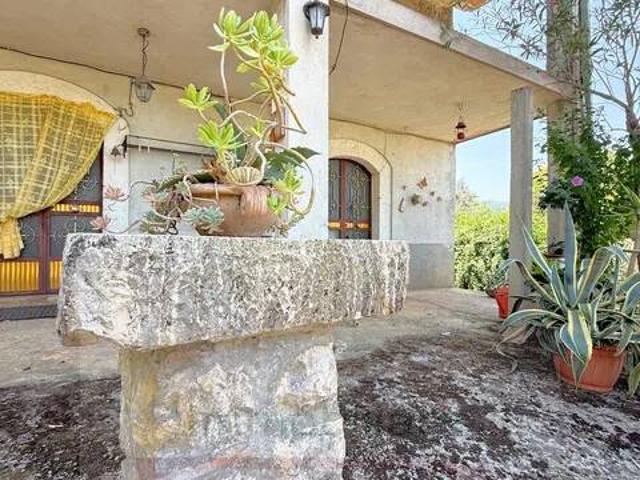 Villa in vendita a Amaseno FR