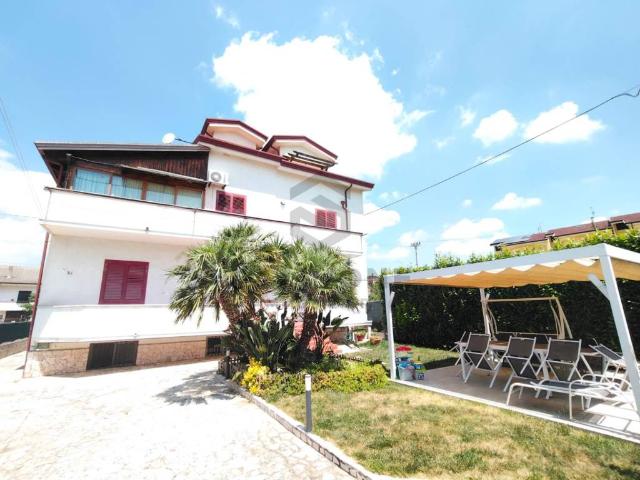 Villa in vendita a Amorosi BN
