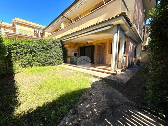 Villa in vendita a Anzio RM