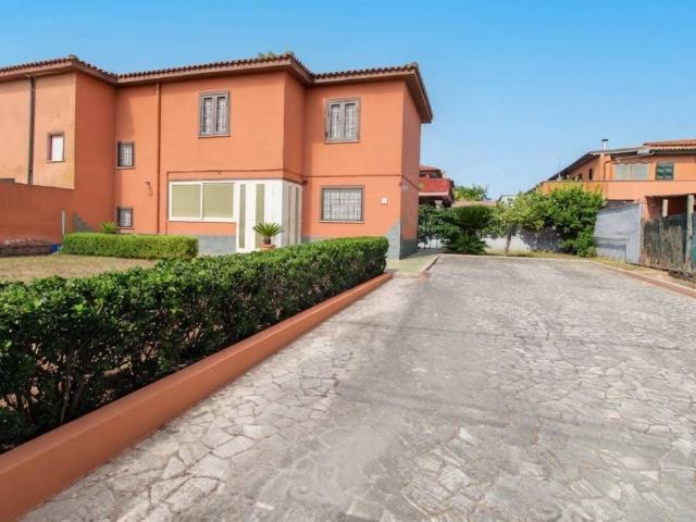 Villa in vendita a Anzio RM