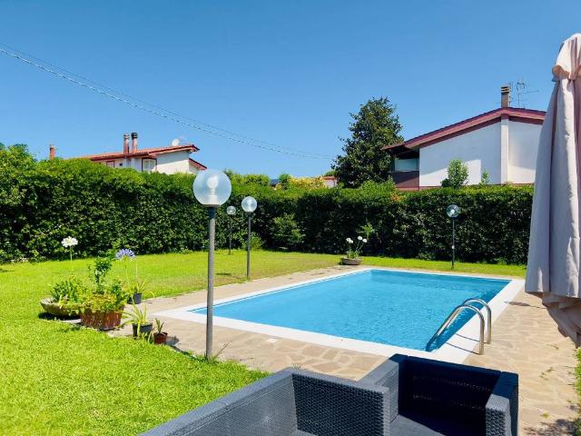 Villa in vendita a Anzio RM