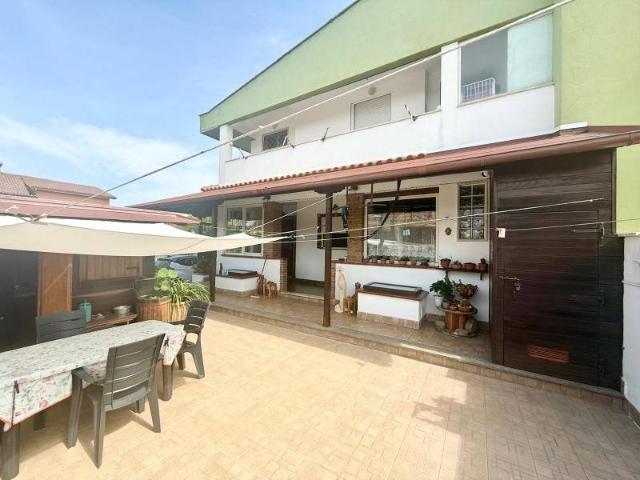 Villa in vendita a Anzio RM