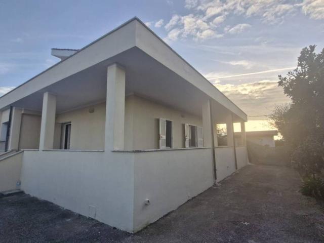 Villa in vendita a Anzio RM