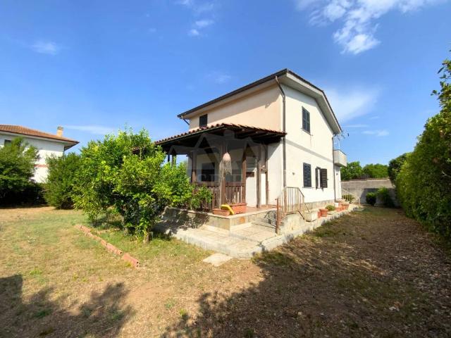 Villa in vendita a Anzio RM