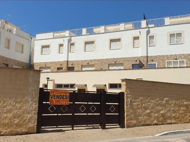 Villa in vendita a Anzio RM