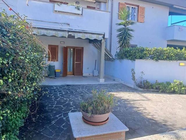 Villa in vendita a Anzio RM