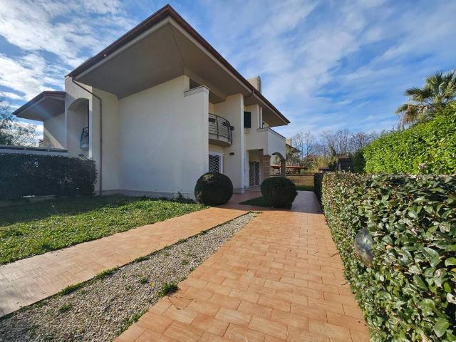 Villa in vendita a Anzio RM