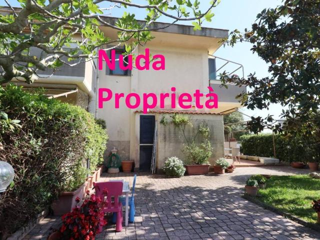 Villa in vendita a Anzio RM