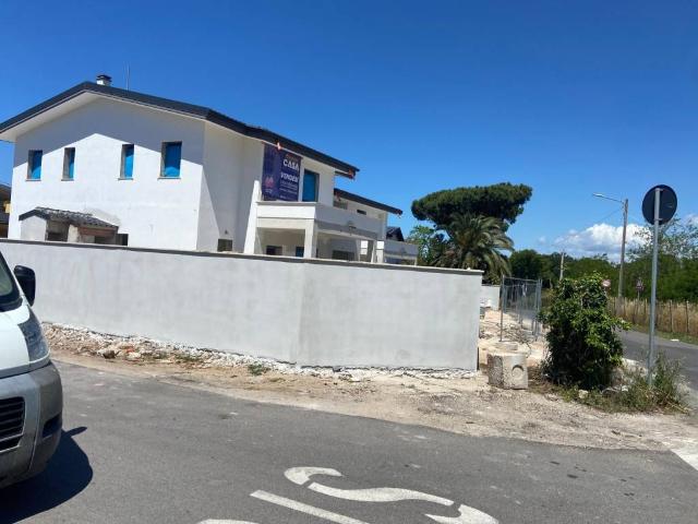 Villa in vendita a Anzio RM