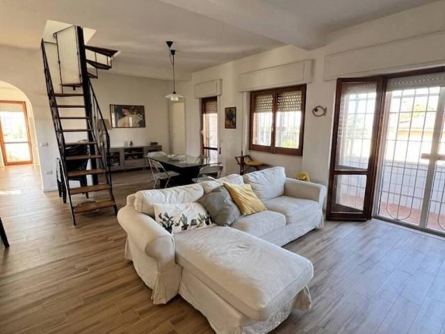 Villa in vendita a Anzio RM
