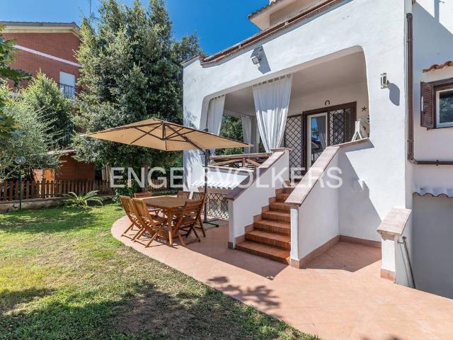 Villa in vendita a Anzio RM