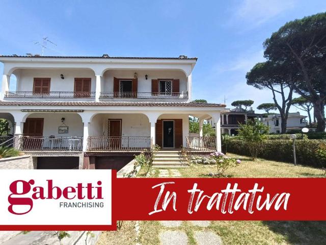 Villa in vendita a Anzio RM