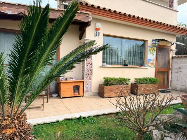 Villa in vendita a Anzio RM