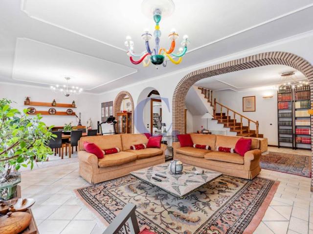 Villa in vendita a Anzio RM