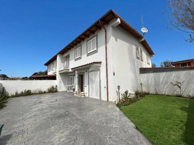 Villa in vendita a Anzio RM