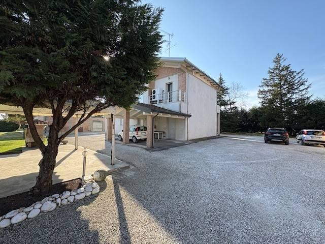 Villa in vendita a Anzola dell'Emilia BO