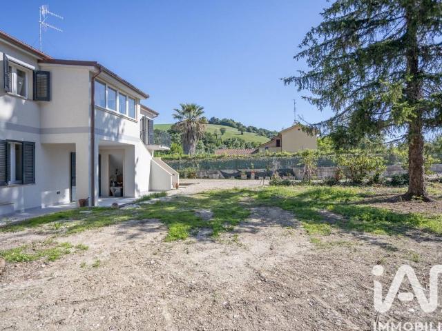 Villa in vendita a Ancona AN