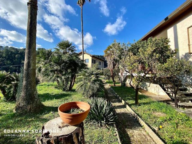 Villa in vendita a Andora SV
