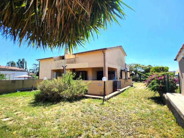 Villa in vendita a Anguillara Sabazia RM