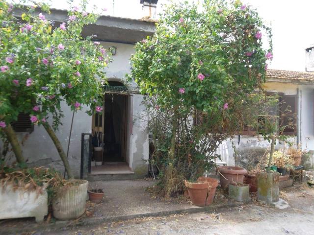 Villa in vendita a Anguillara Sabazia RM