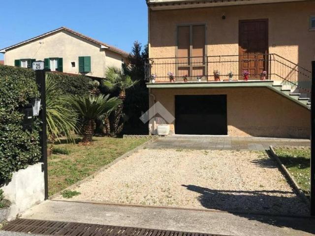 Villa in vendita a Anguillara Sabazia RM