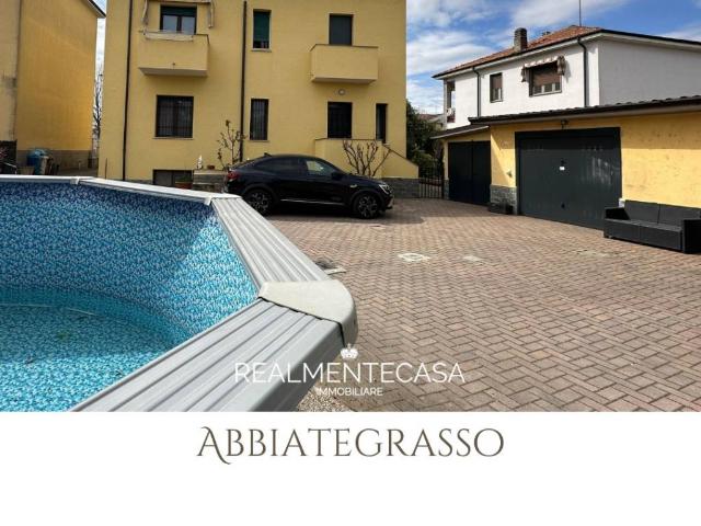 Villa in vendita a Abbiategrasso MI