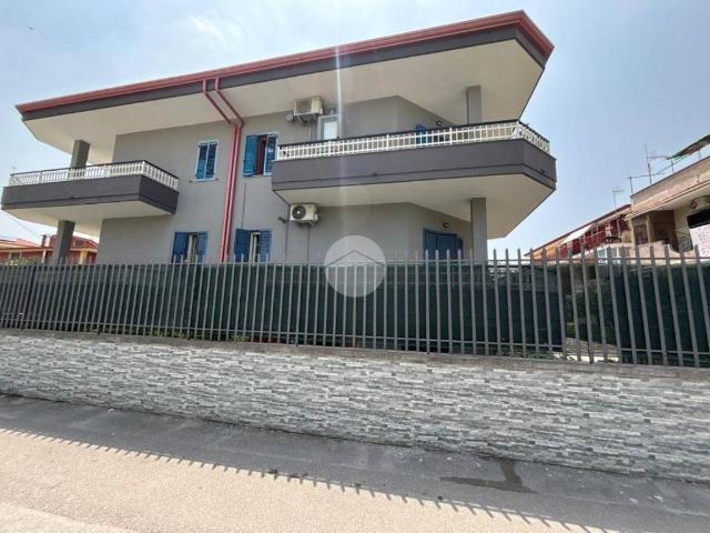 Villa in vendita a Acerra NA