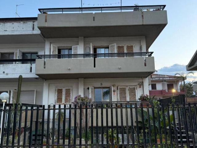 Villa in vendita a Aci Castello CT