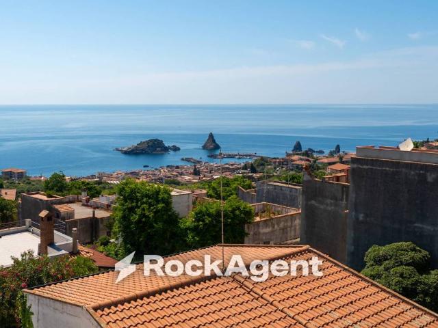Villa in vendita a Aci Catena CT