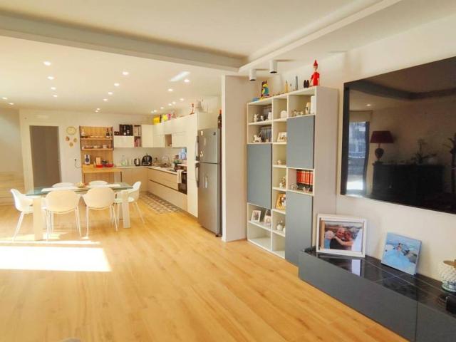 Villa in vendita a Aci Sant'Antonio CT